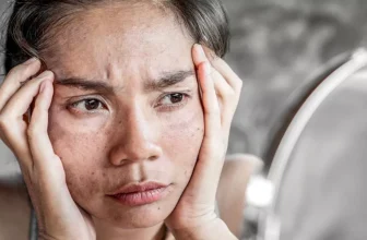 Can Makeup Cause Skin Problems, and How Can I Prevent Them?